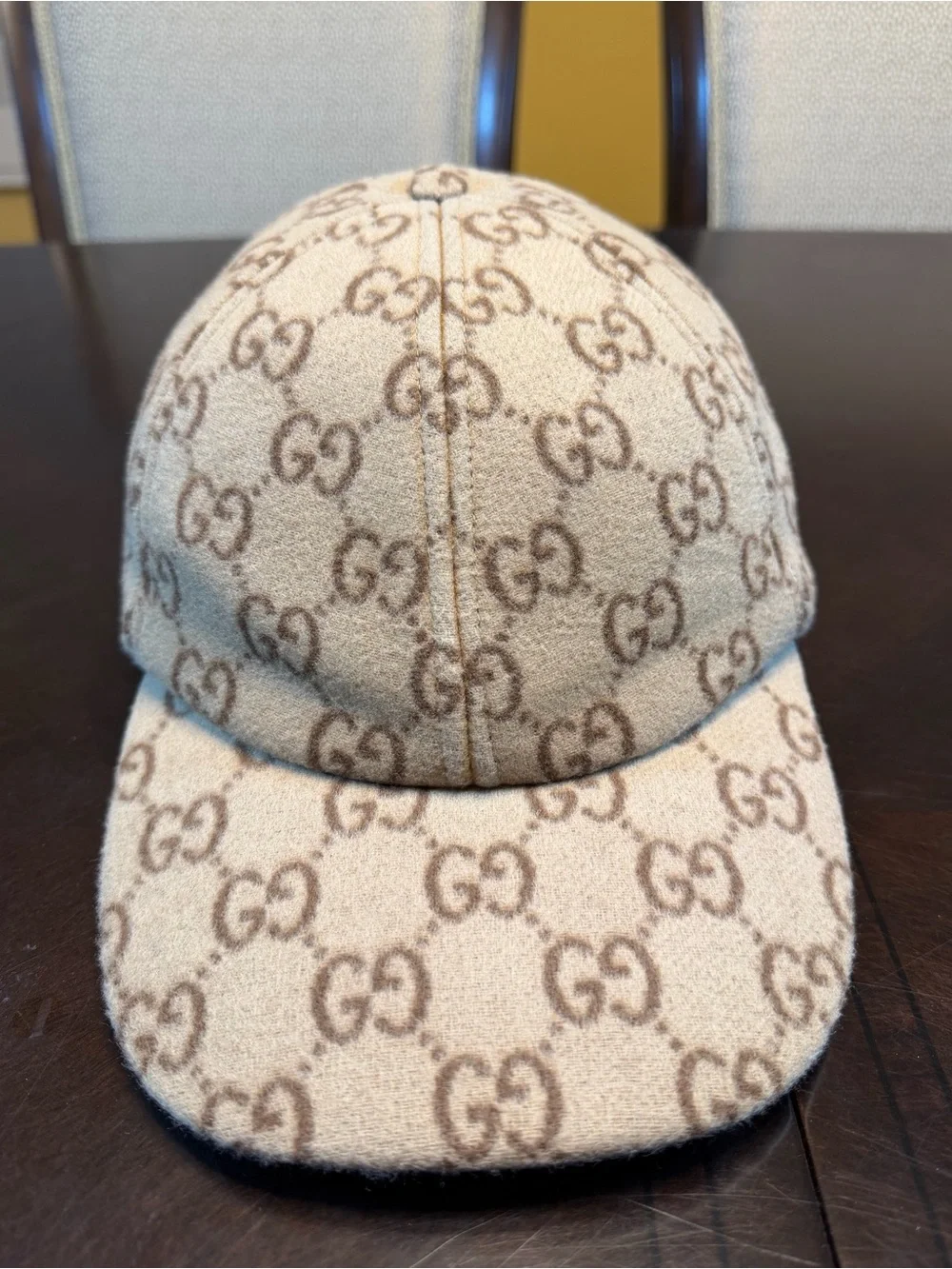 New Authentic Gucci GG Supreme Logo Wool Baseball Hat Tan Size L